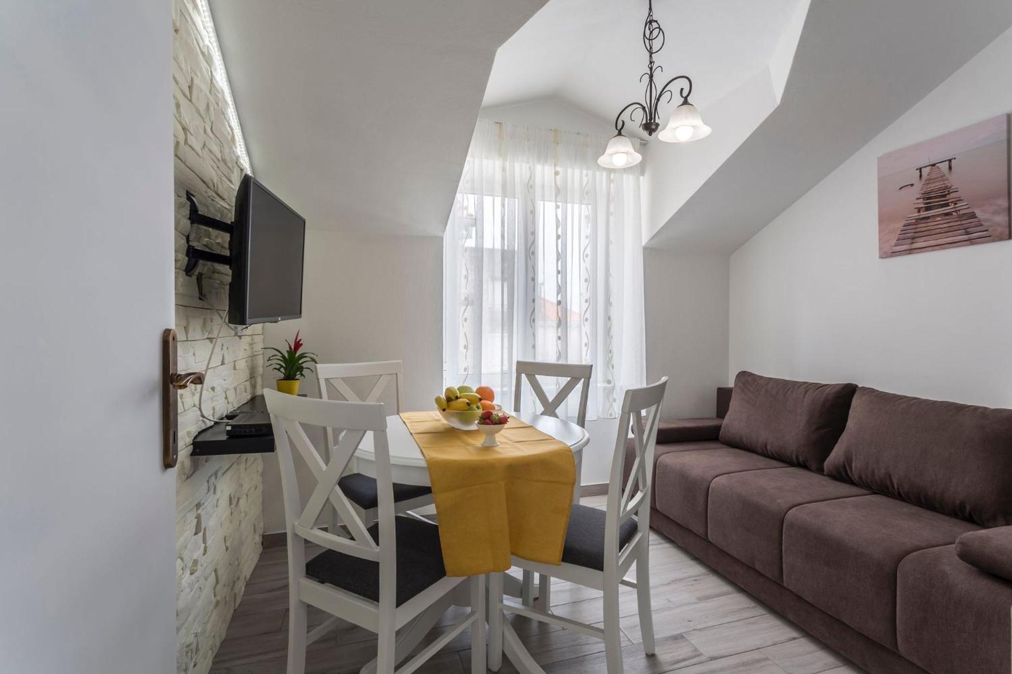 Riva Apartments Villa Thalia - Milna, Brac Milna  Eksteriør bilde